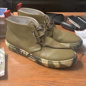 Del Toro Olive Camo shoes